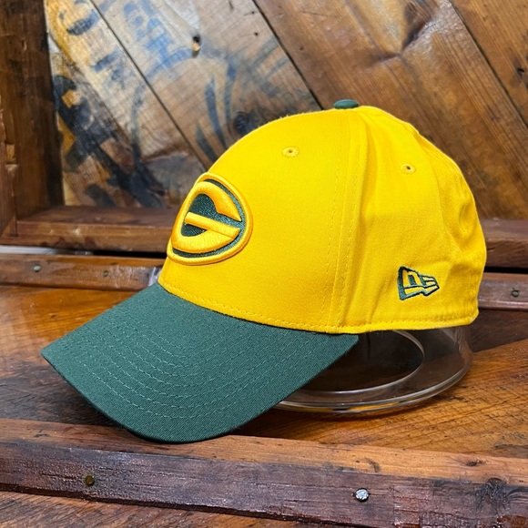 Men’s Yellow GB Packers Hat - Med-Lrg - Picture 2 of 6